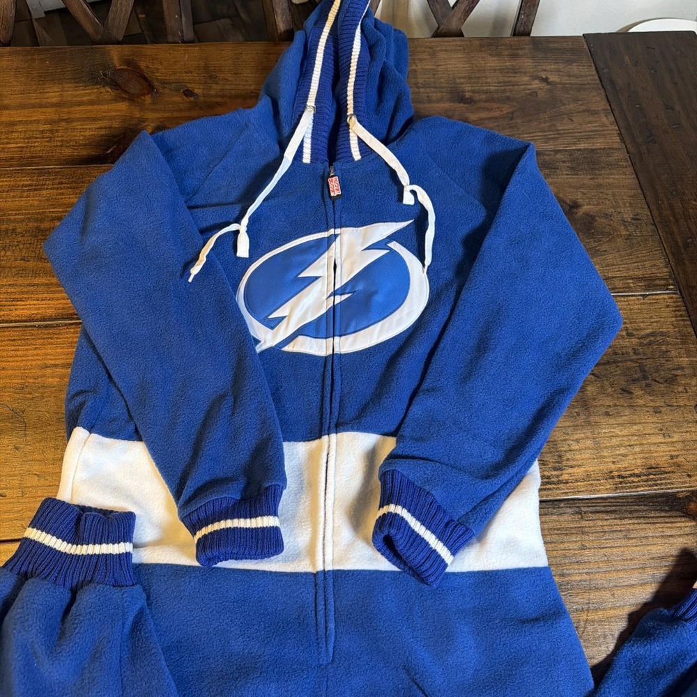 Tampa Bay Lightning Hockey Sockey Full Body Zip Fleece Small NHL